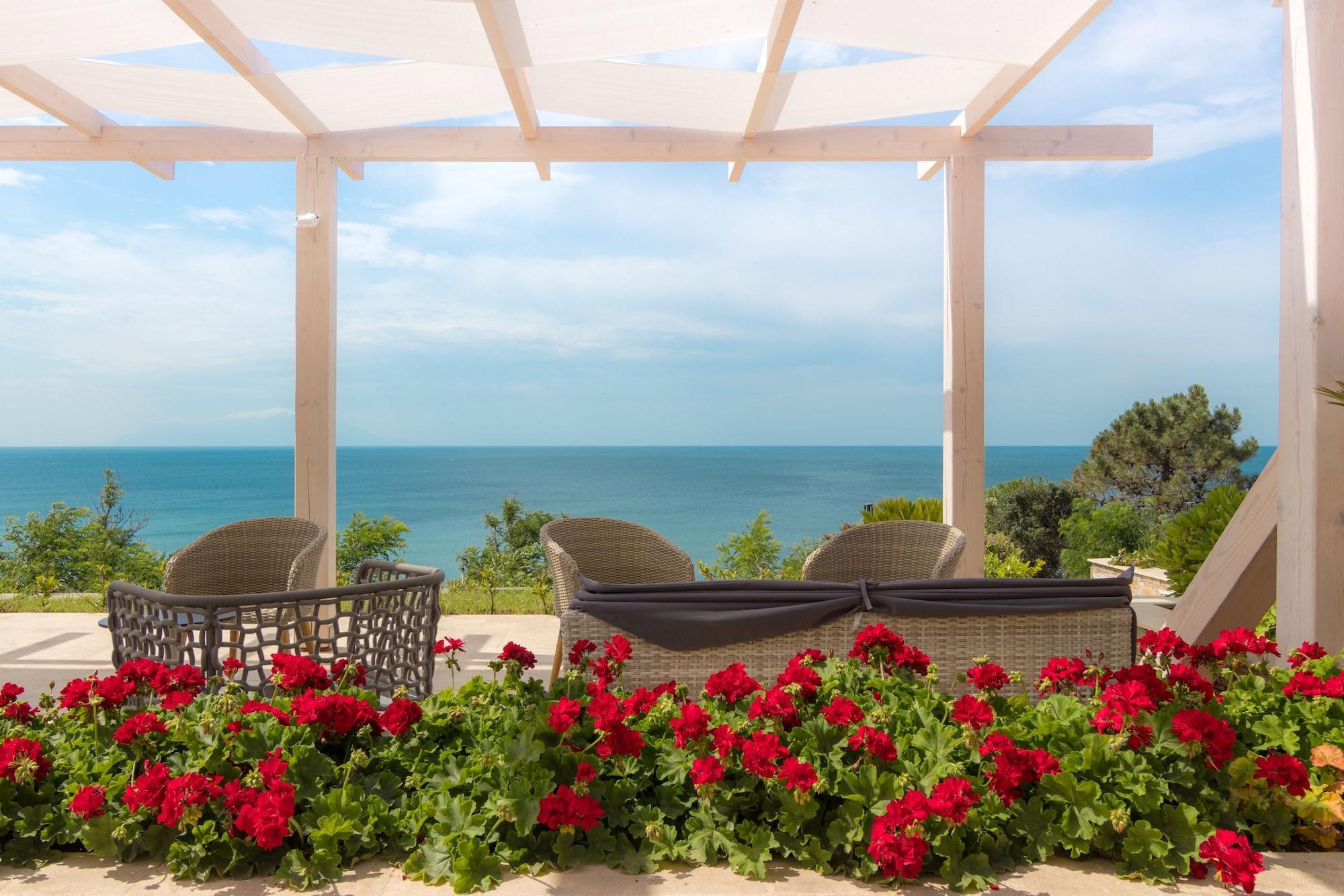 King Maron Wellness Beach Hotel Marónia 외부 사진