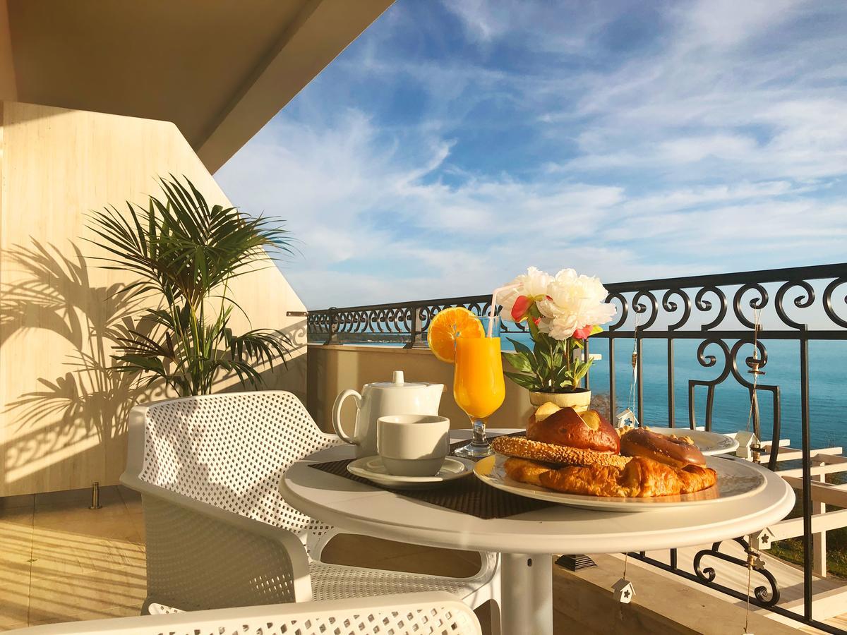King Maron Wellness Beach Hotel Marónia 외부 사진